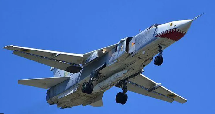 俄军投下航空炸弹轰炸乌军驻地，俄乌冲突的军事行动升级