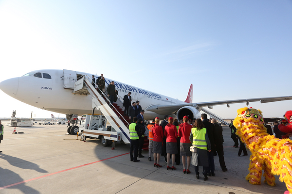 土耳其航空航天公司遭遇恐袭，全球震惊与深刻反思