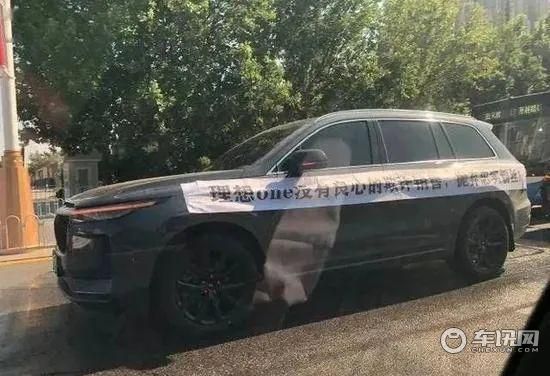 小红书分享，等待一周的视频终于来临，期待与感慨交织的时刻！