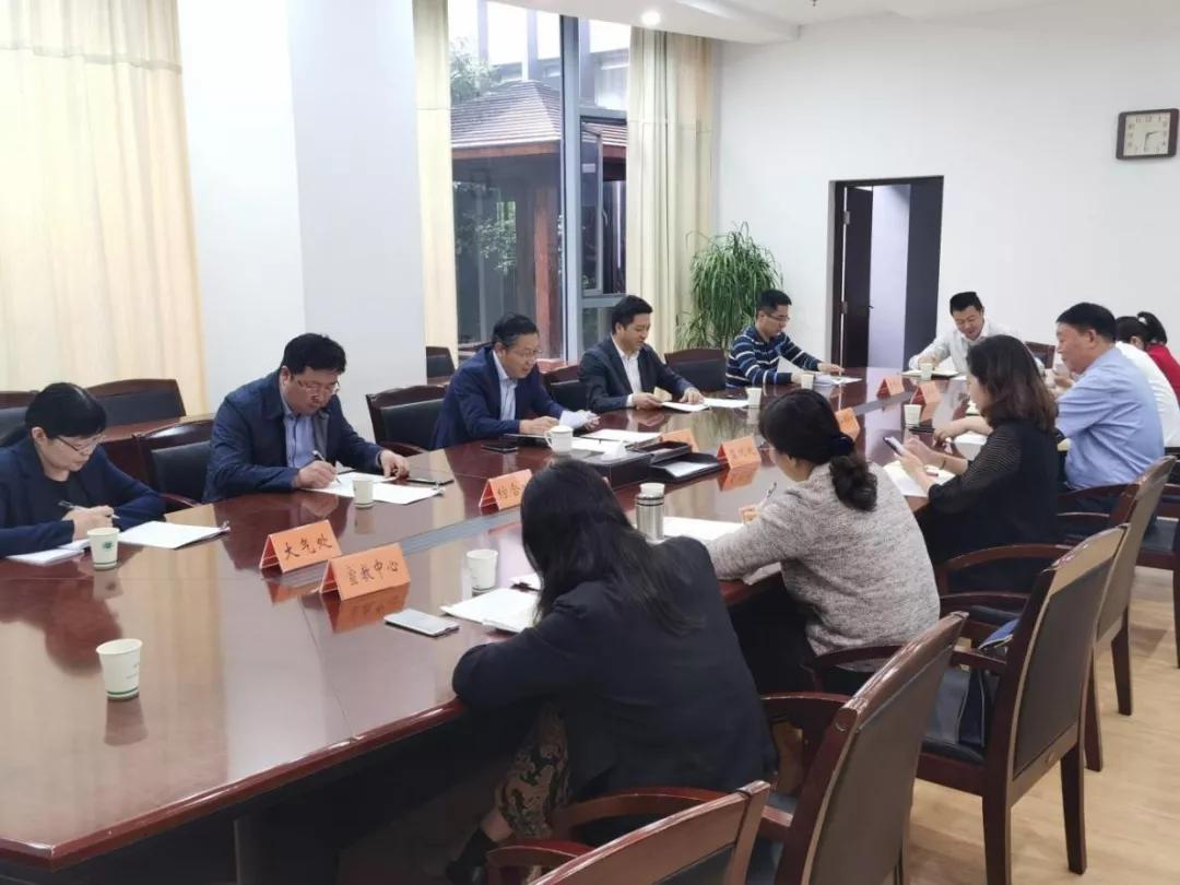 一刀切禁烧秸秆，农民的利益与环保的矛盾？