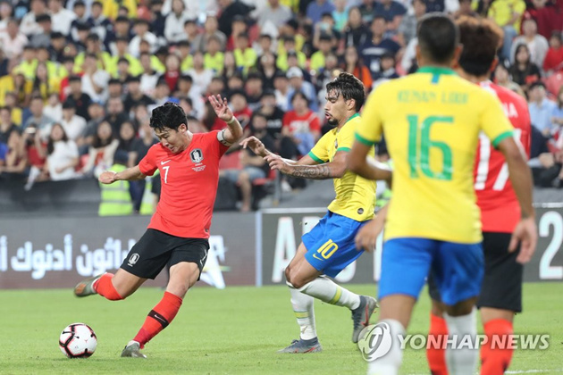 FIFA实时排名更新，国足亚洲排名跌至第14，探寻独特小巷风味揭秘新视角
