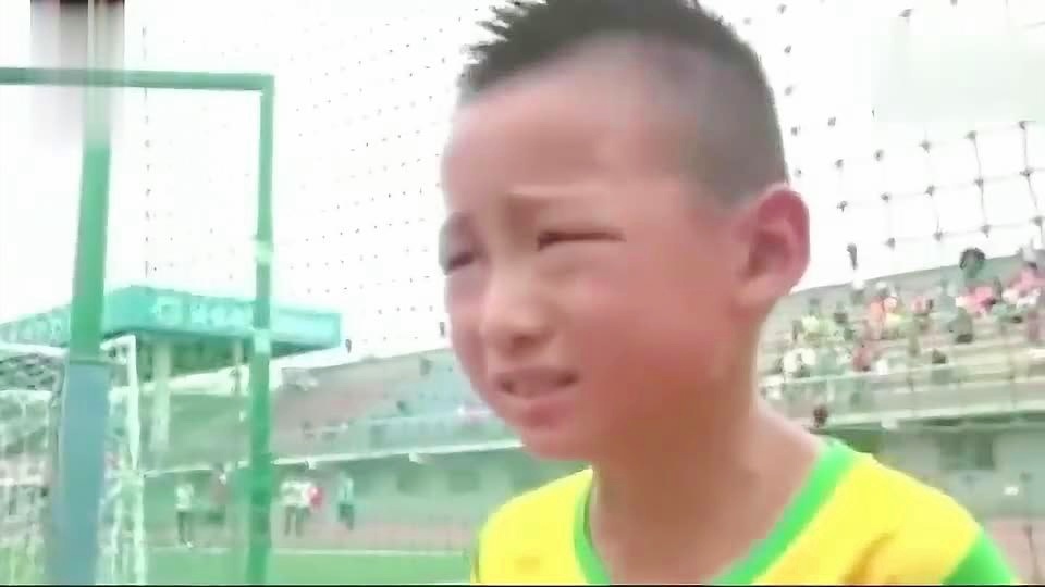 小学生吐槽国足，毫不留情，一针见血