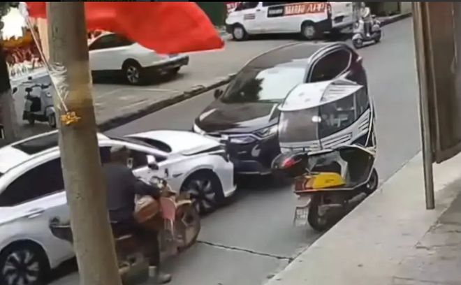 失控车辆救援英雄获赠新车，心灵与自然的美景之旅启程
