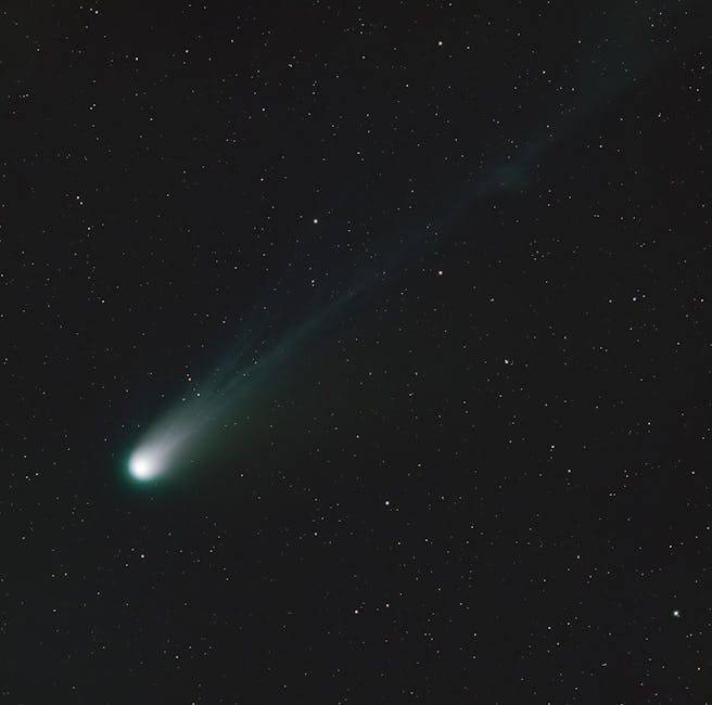 千载难逢的天文奇观，今晚日落时的彗星观赏指南