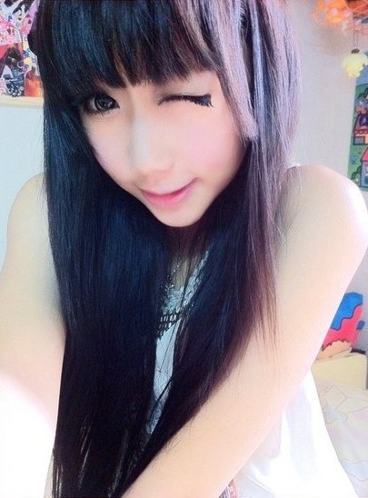 谢芷蕙最新照片，小巷深处的隐藏宝藏之美