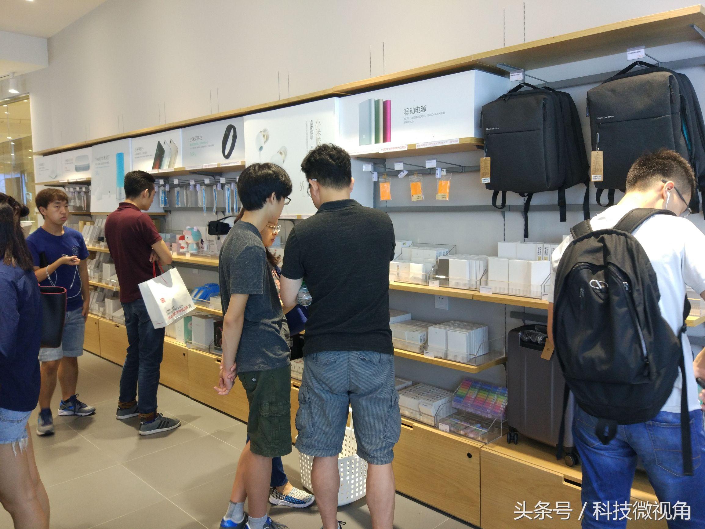 小米最新发布产品，小巷中的隐藏宝藏探索之旅