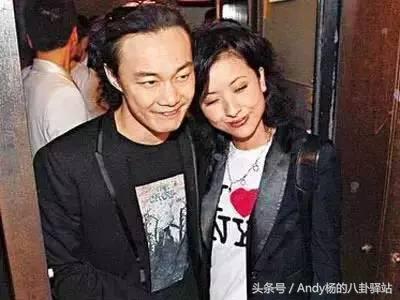 靳东最新视频，温馨陪伴的日常时光