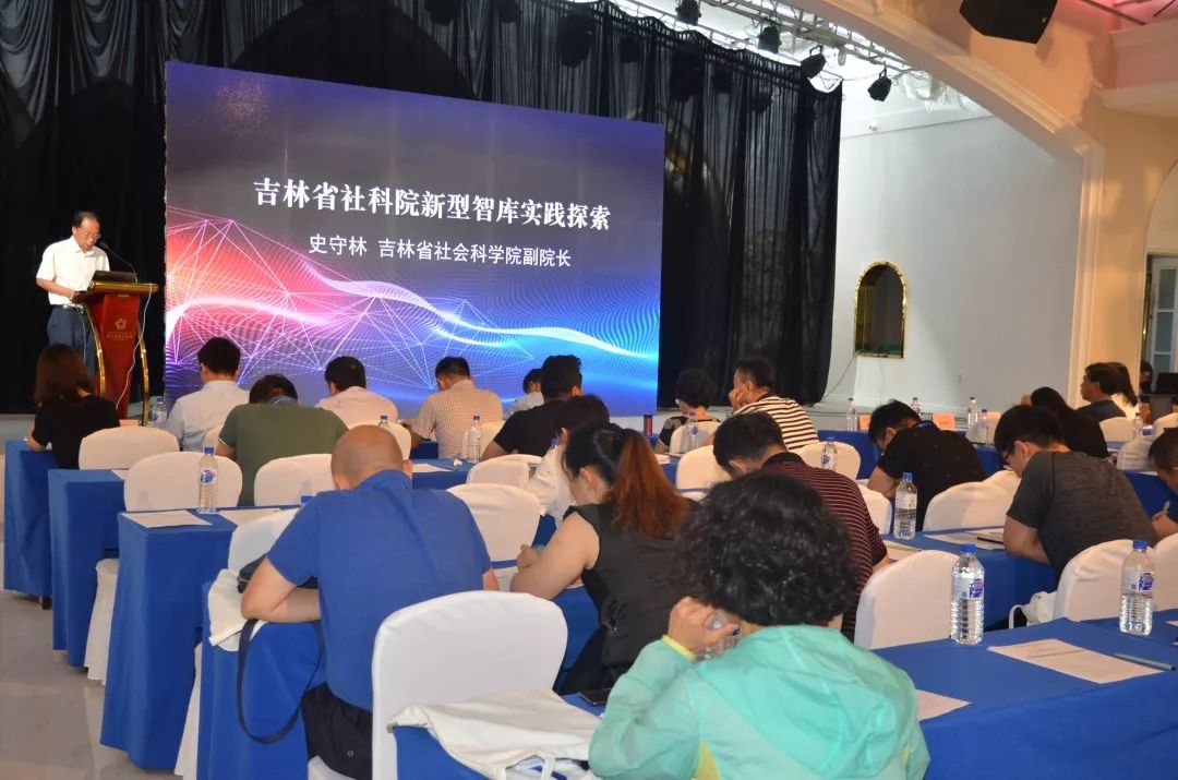 减产会议最新动态，时代决策及其深远影响