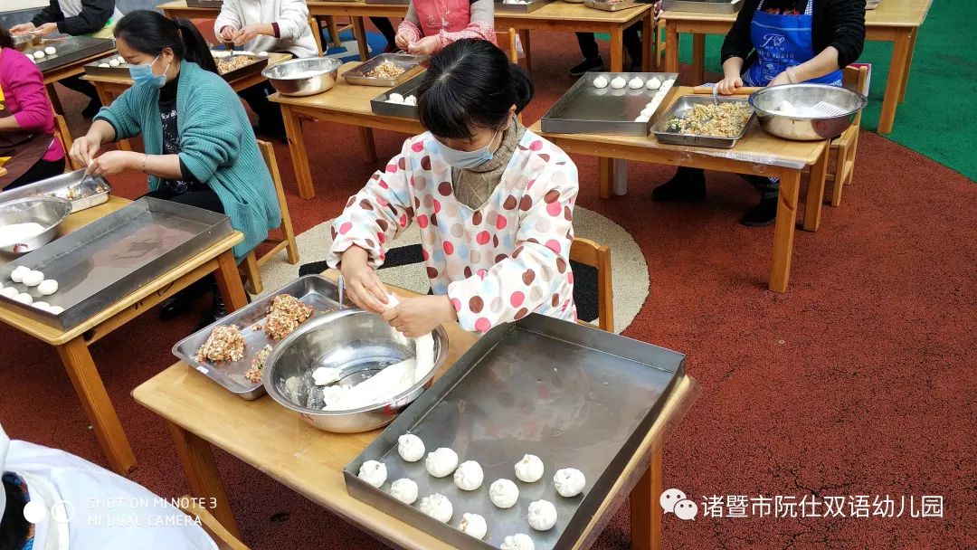 保育员比赛风采展示，专业技能与爱心呵护的完美结合